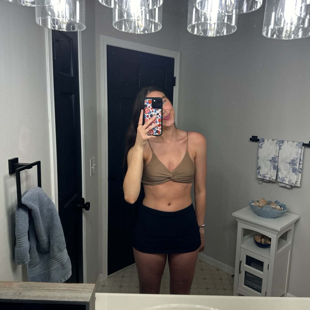 Verge Girl top